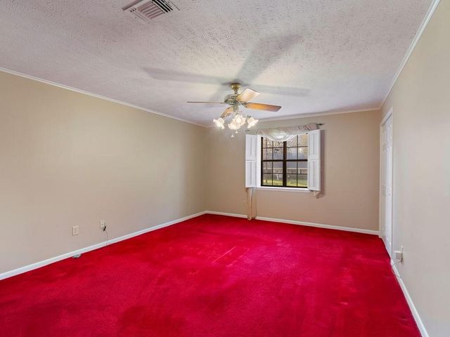 1402 Spanish Moss Drive, Lufkin, TX 75904