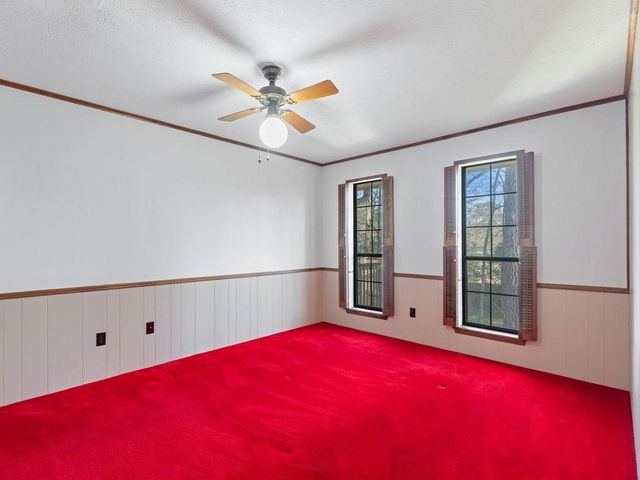 1402 Spanish Moss Drive, Lufkin, TX 75904