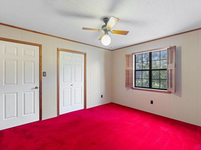 1402 Spanish Moss Drive, Lufkin, TX 75904