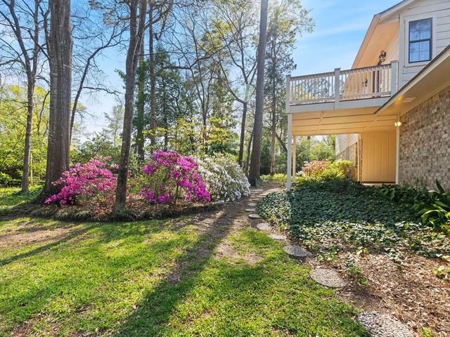 1402 Spanish Moss Drive, Lufkin, TX 75904