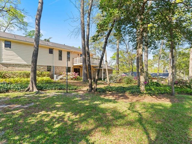 1402 Spanish Moss Drive, Lufkin, TX 75904