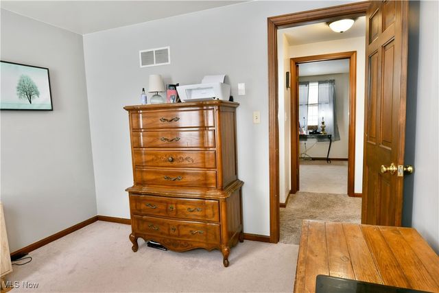 1654 Squaw Creek Drive, Girard, OH 44420