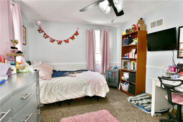 1654 Squaw Creek Drive, Girard, OH 44420