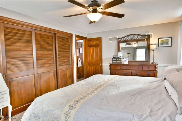 1654 Squaw Creek Drive, Girard, OH 44420