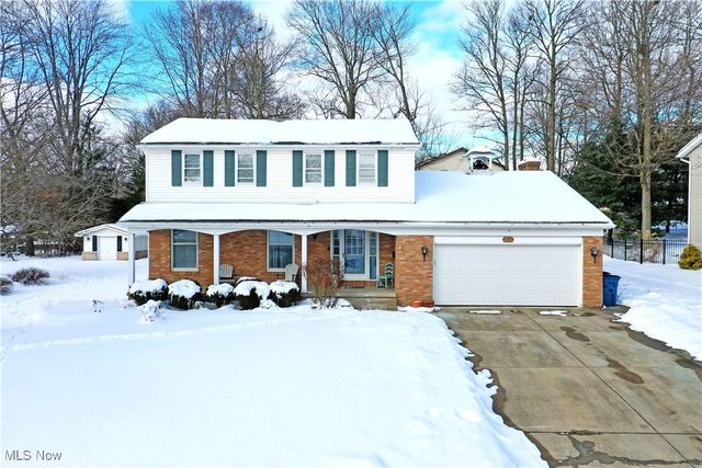 1654 Squaw Creek Drive, Girard, OH 44420