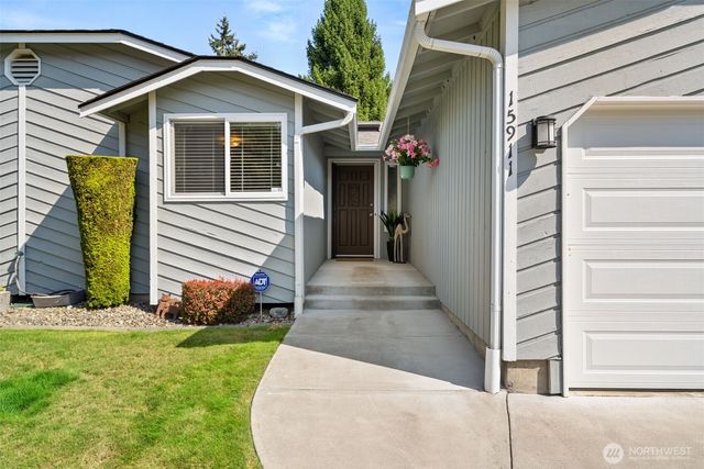 15911 91st Avenue Ct, Puyallup, WA 98375