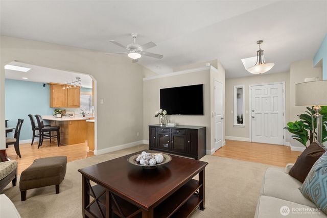 15911 91st Avenue Ct, Puyallup, WA 98375