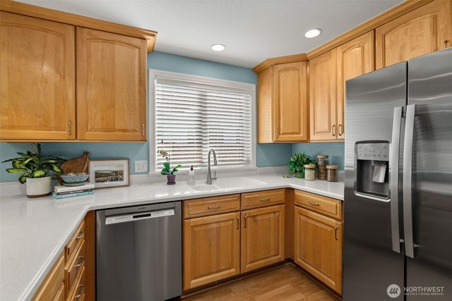 15911 91st Avenue Ct, Puyallup, WA 98375