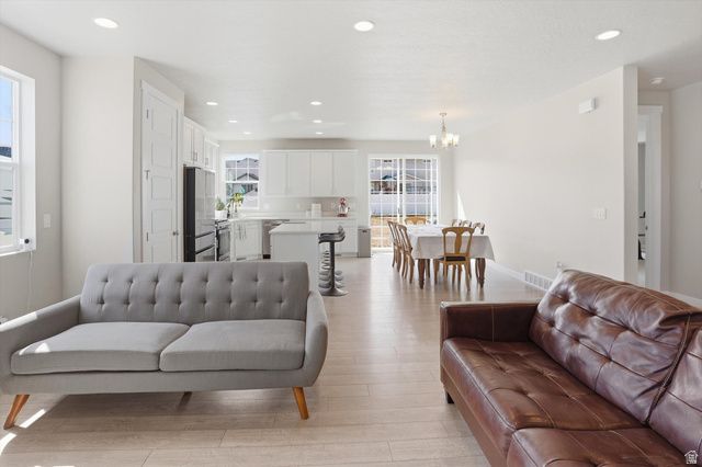 3815 W SAFFLOWER DR, Lehi, UT 84048