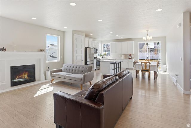 3815 W SAFFLOWER DR, Lehi, UT 84048