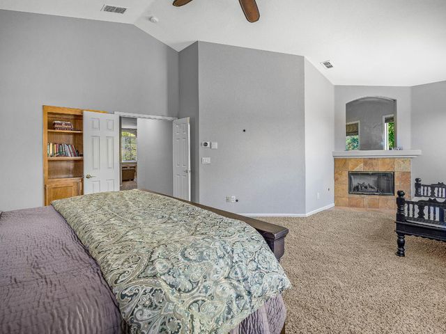 4035 Meadow Wood Dr, El Dorado Hills, CA 95762