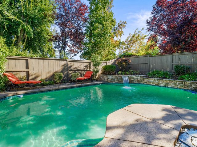 4035 Meadow Wood Dr, El Dorado Hills, CA 95762