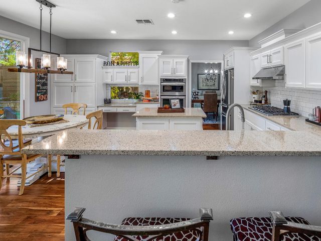 4035 Meadow Wood Dr, El Dorado Hills, CA 95762