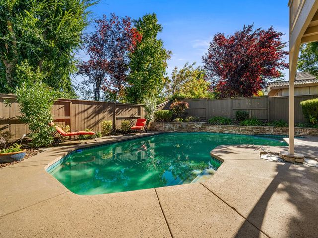 4035 Meadow Wood Dr, El Dorado Hills, CA 95762
