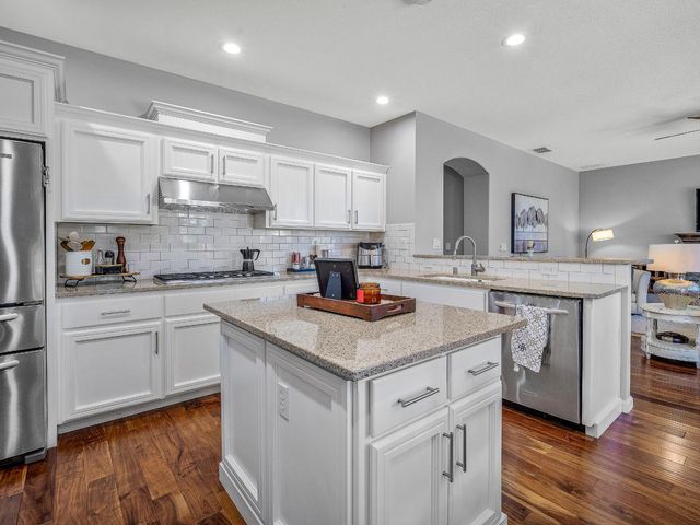 4035 Meadow Wood Dr, El Dorado Hills, CA 95762