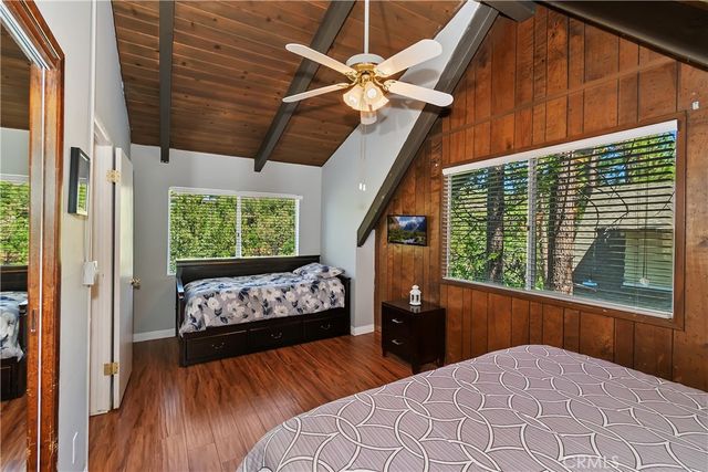 1468 GOLDEN RULE LN, Lake Arrowhead, CA 92352