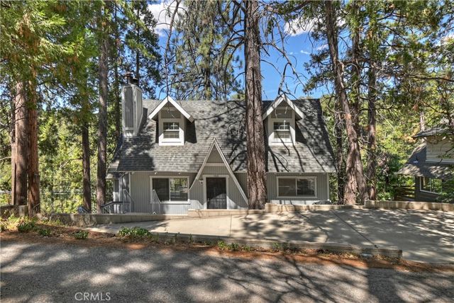 1468 GOLDEN RULE LN, Lake Arrowhead, CA 92352