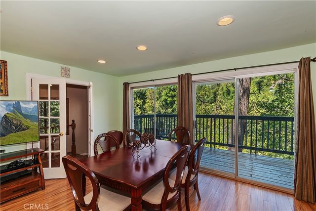1468 GOLDEN RULE LN, Lake Arrowhead, CA 92352