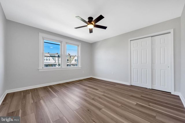 219 N WYCOMBE AVE, Lansdowne, PA 19050