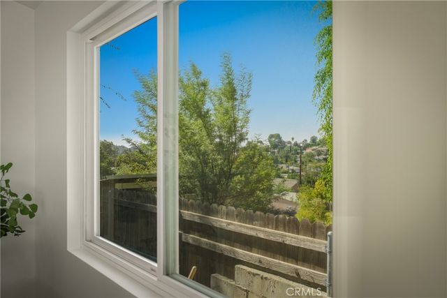 6150 Strickland, Los Angeles, CA 90042