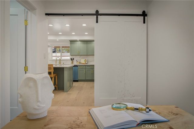 6150 Strickland, Los Angeles, CA 90042