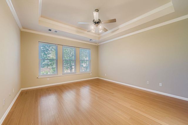 1028 Horseback HOLW, Austin, TX 78732