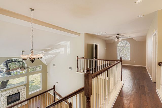 1028 Horseback HOLW, Austin, TX 78732