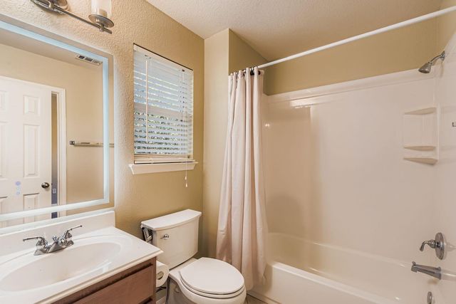 1028 Horseback HOLW, Austin, TX 78732