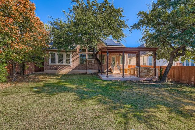 1028 Horseback HOLW, Austin, TX 78732