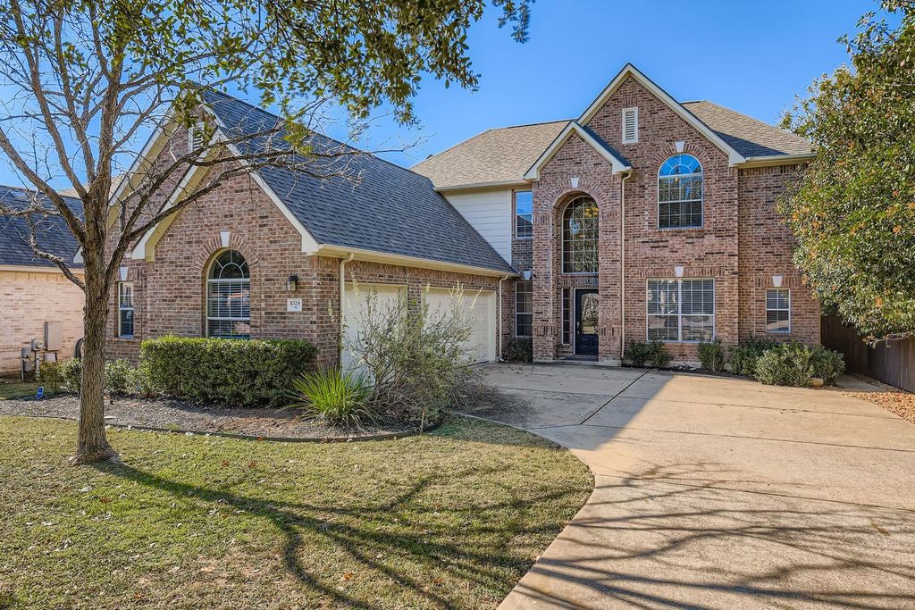 1028 Horseback HOLW, Austin, TX 78732