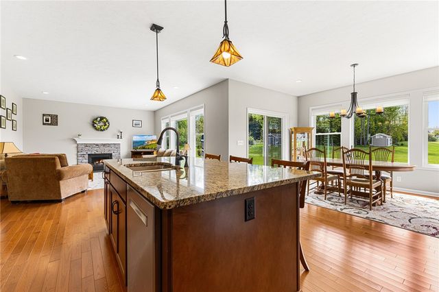56 Knightbridge Circle, Penfield, NY 14526