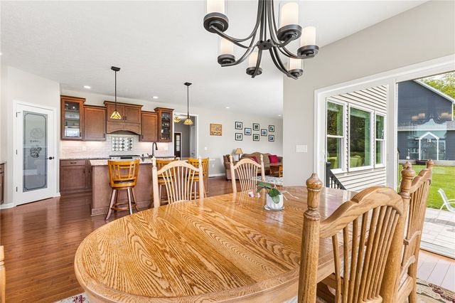 56 Knightbridge Circle, Penfield, NY 14526
