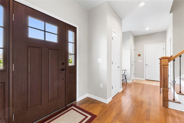 56 Knightbridge Circle, Penfield, NY 14526
