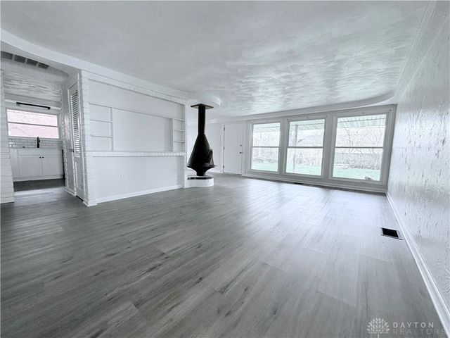 3209 Carrier Avenue, Dayton, OH 45429