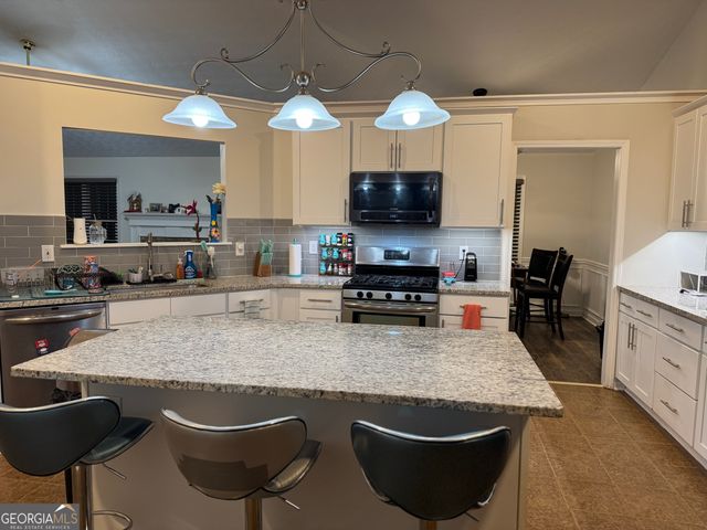1319 Idlewood Court, Mcdonough, GA 30252
