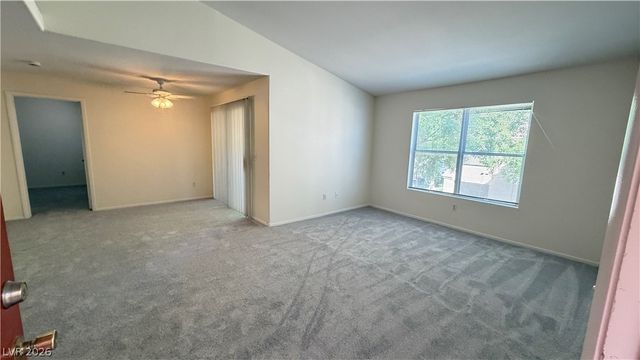 2300 East SILVERADO RANCH BL Boulevard 2090, Henderson, NV 89183