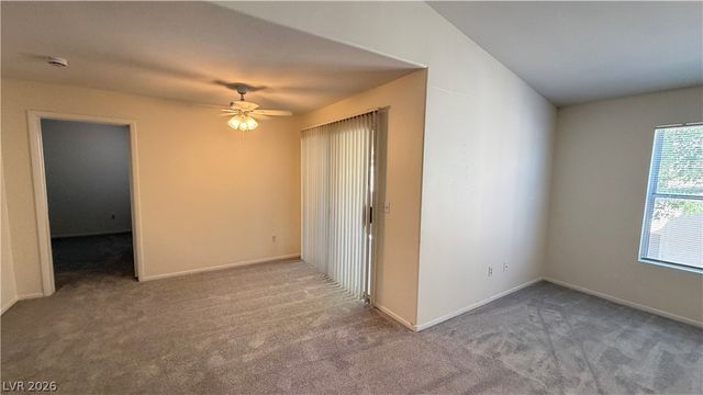 2300 East SILVERADO RANCH BL Boulevard 2090, Henderson, NV 89183