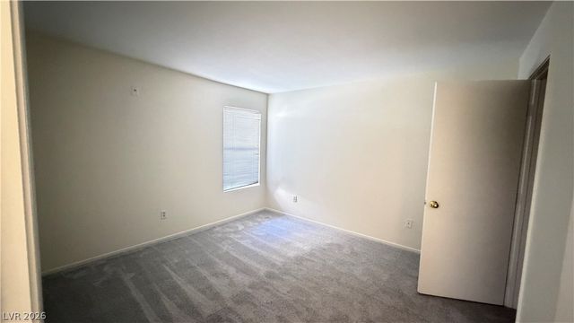 2300 East SILVERADO RANCH BL Boulevard 2090, Henderson, NV 89183