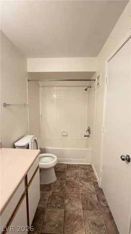 2300 East SILVERADO RANCH BL Boulevard 2090, Henderson, NV 89183