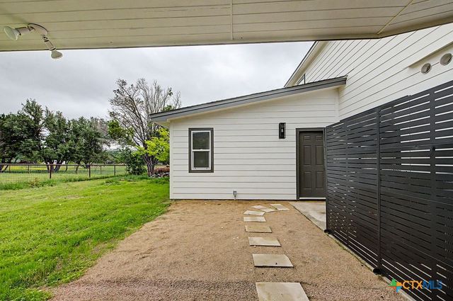 200 E Meadow Lane, Wimberley, TX 78676