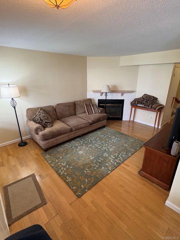 1907 Whispering Hills, Chester, NY 10918