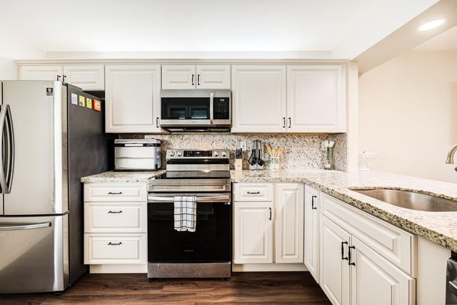 6 Royal Palm Way 303, Boca Raton, FL 33432