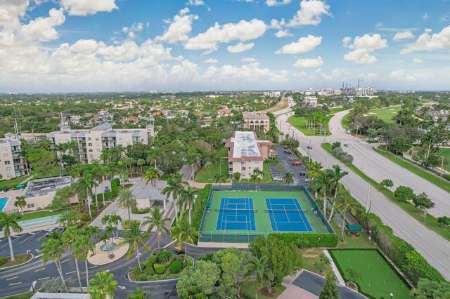 6 Royal Palm Way 303, Boca Raton, FL 33432