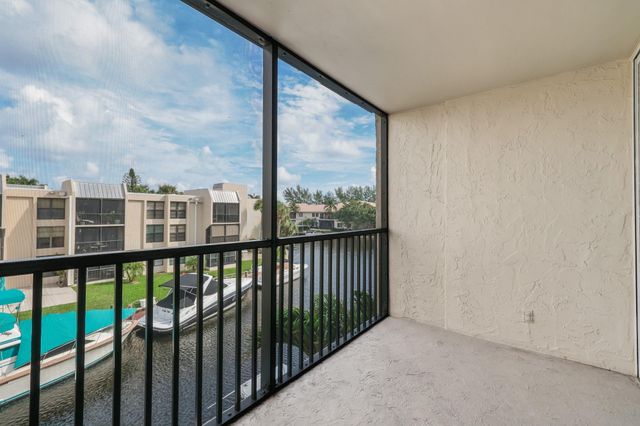 6 Royal Palm Way 303, Boca Raton, FL 33432