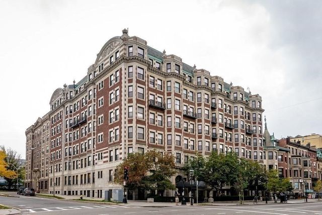 464 Commonwealth Ave 38, Boston, MA 02215