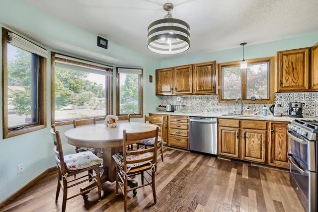4356 Grimes Avenue N, Robbinsdale, MN 55422