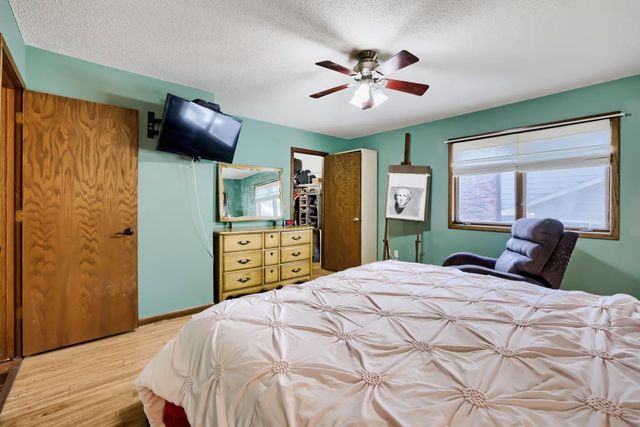 4356 Grimes Avenue N, Robbinsdale, MN 55422