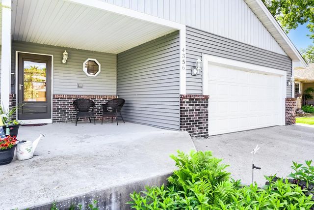 4356 Grimes Avenue N, Robbinsdale, MN 55422