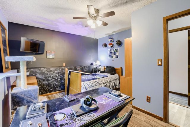 4356 Grimes Avenue N, Robbinsdale, MN 55422