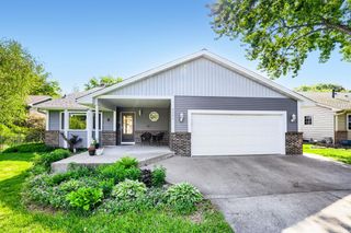4356 Grimes Avenue N, Robbinsdale, MN 55422
